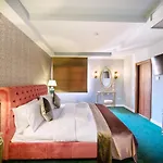 Phoenicia Comfort Hotel