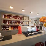 Phoenicia Comfort Hotel