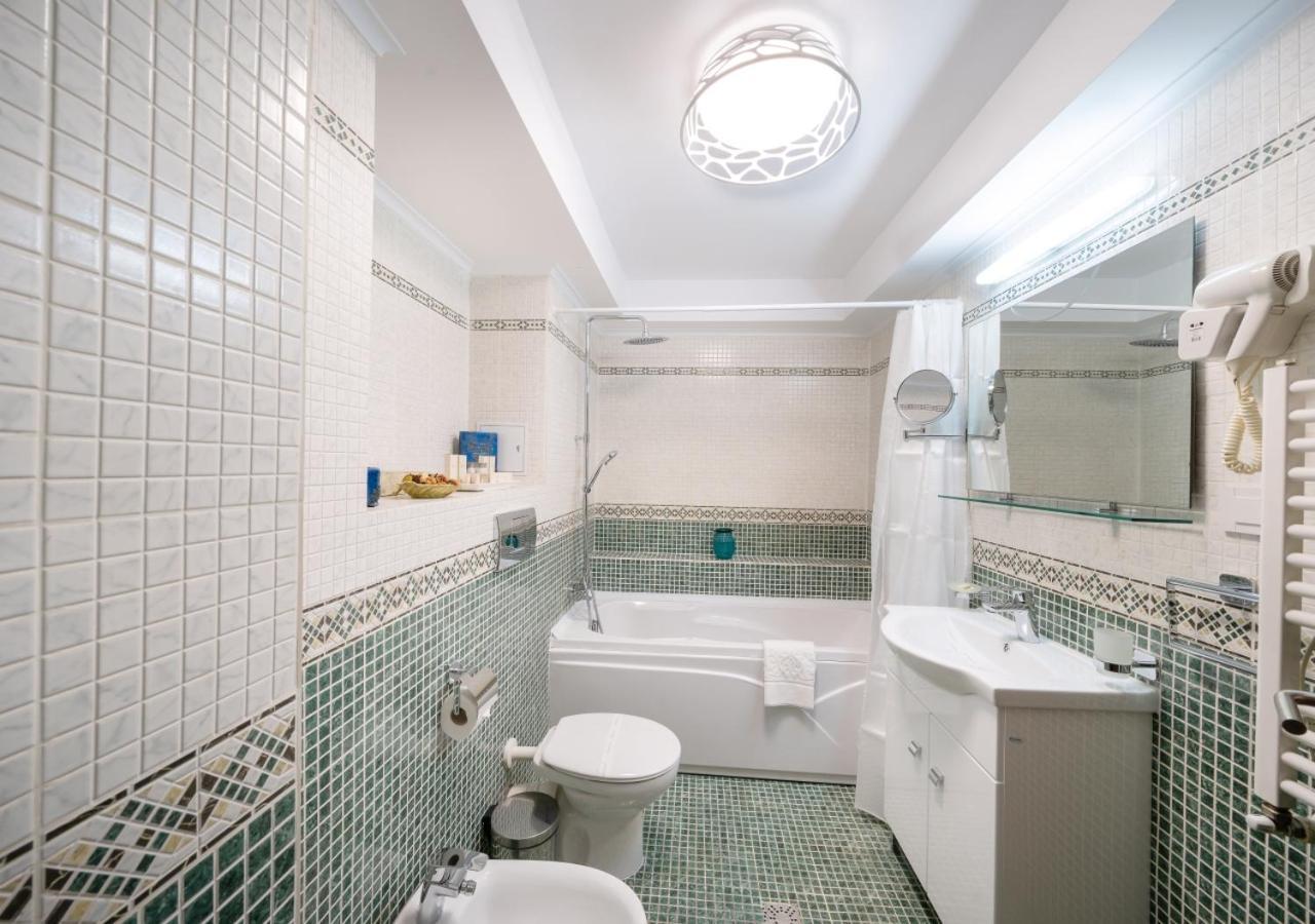 Hotel Phoenicia Comfort Bucureşti