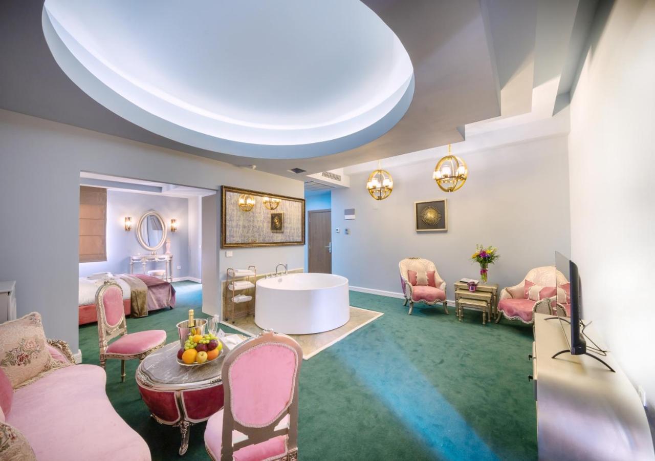 Phoenicia Comfort 4*