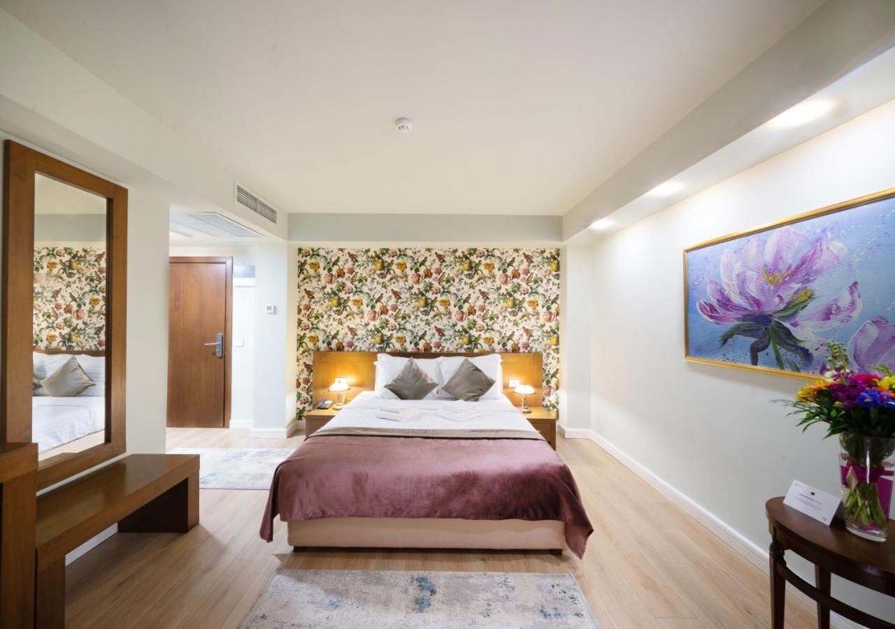 Phoenicia Comfort Hotel